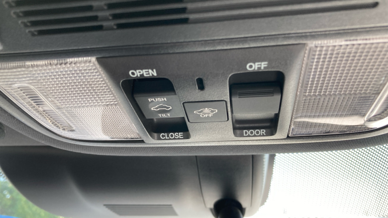 Honda Civic 1.5 VTEC Turbo Prestige 5dr CVT Petrol Hatchback